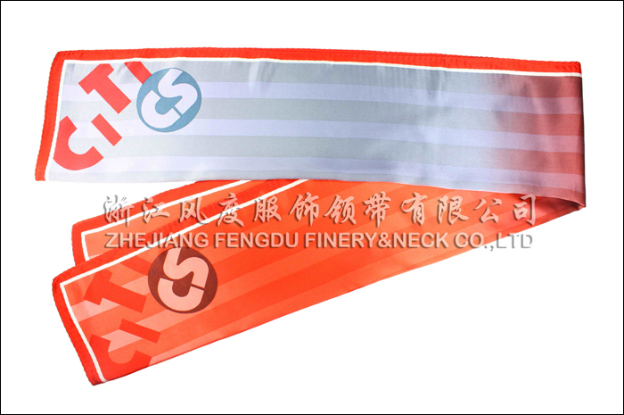 中信萬(wàn)通集團(tuán) 真絲大長(zhǎng)巾 規(guī)格：130x35cm