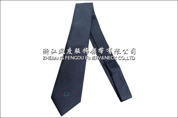 色織真絲領(lǐng)帶 標(biāo)記.jpg